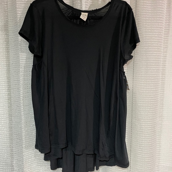 We The Free Tops - NWT Free People revise black oversize top size M